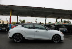 
										2020 Hyundai Veloster Turbo Ultimate full									