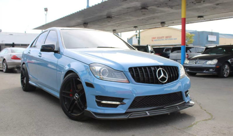 
								2014 Mercedes-Benz C 300 4MATIC Sport full									