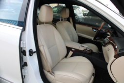 
										2009 Mercedes-Benz S 550 full									