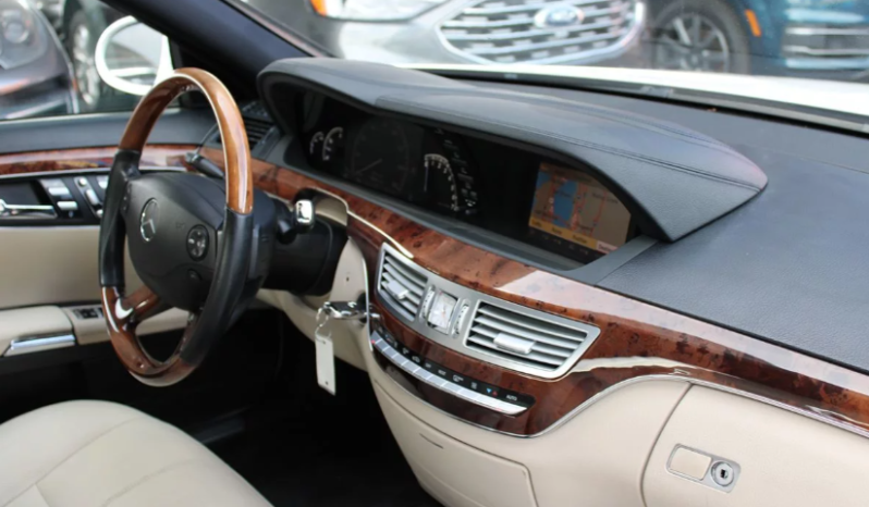 
								2009 Mercedes-Benz S 550 full									