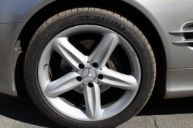 2004 Mercedes-Benz SL500