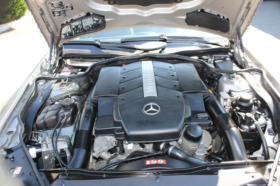 2004 Mercedes-Benz SL500
