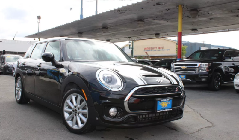 
								2018 MINI Clubman Cooper S full									