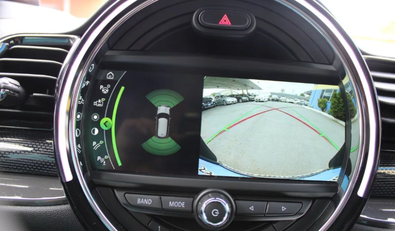 
								2018 MINI Clubman Cooper S full									