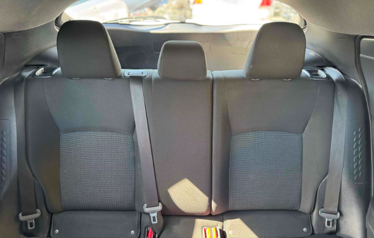 
								2019 Toyota C-HR XLE full									