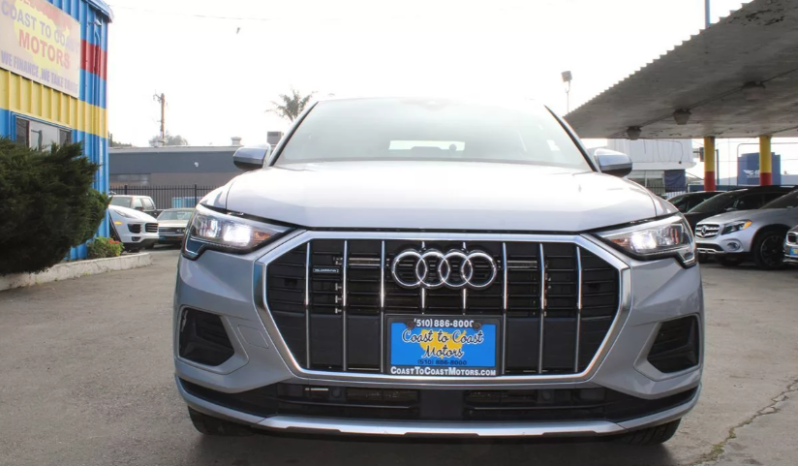 
								2021 Audi Q3 Premium full									