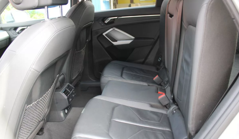 
								2021 Audi Q3 Premium full									