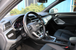 
										2021 Audi Q3 Premium full									