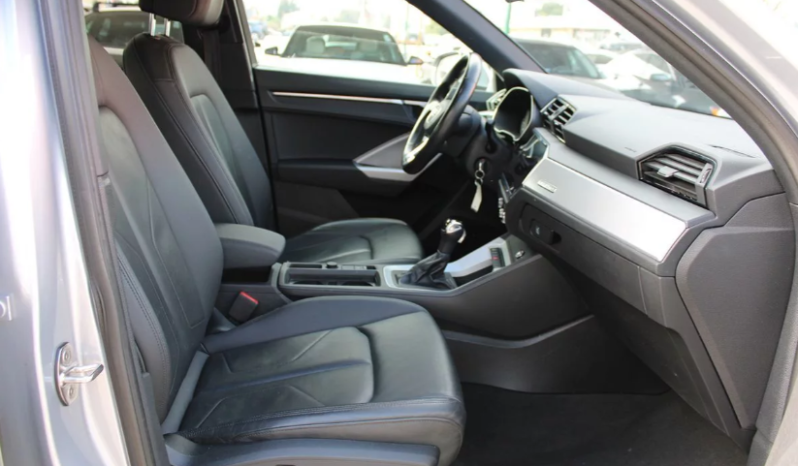 
								2021 Audi Q3 Premium full									