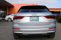 
										2021 Audi Q3 Premium full									