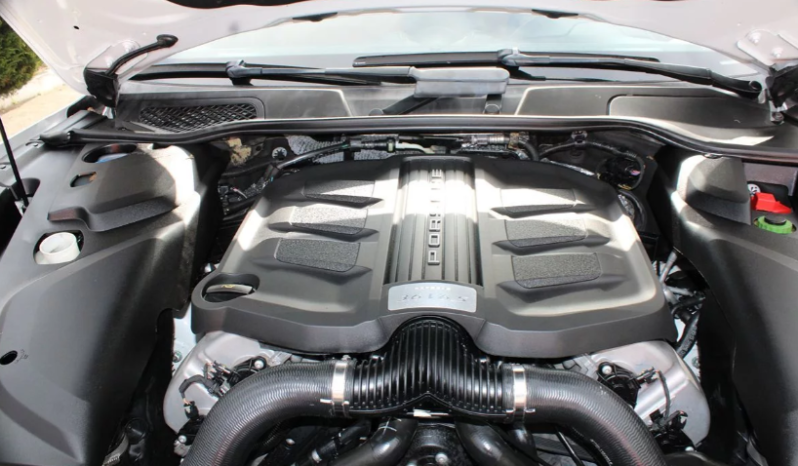 
								2015 Porsche Cayenne S full									