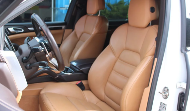 
								2015 Porsche Cayenne S full									