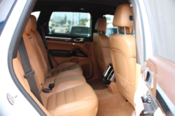 
										2015 Porsche Cayenne S full									