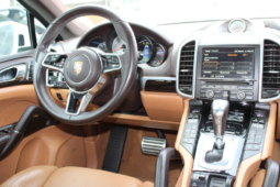 
										2015 Porsche Cayenne S full									