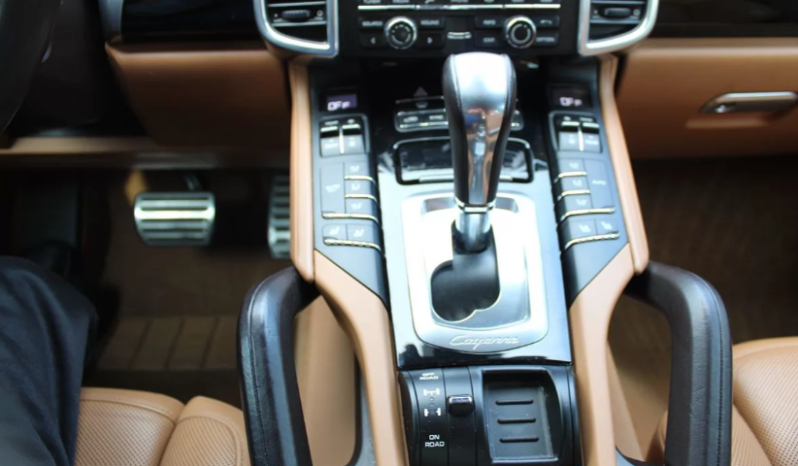 
								2015 Porsche Cayenne S full									