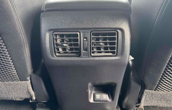 
								2020 Toyota 4Runner SR5 Premium full									