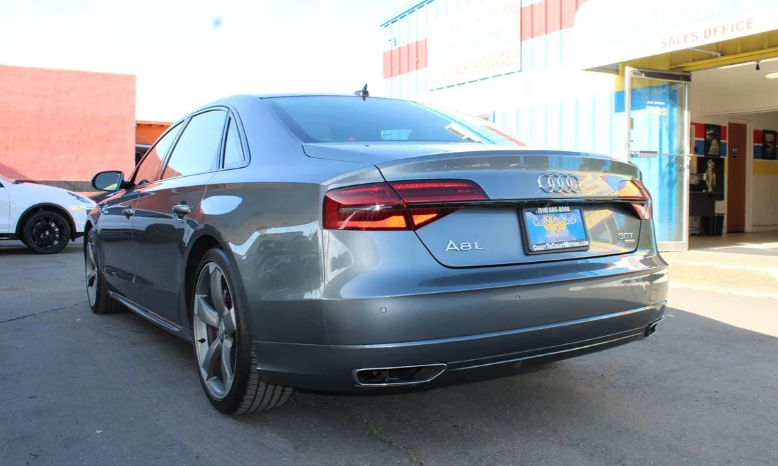 
								2018 Audi A8 L full									